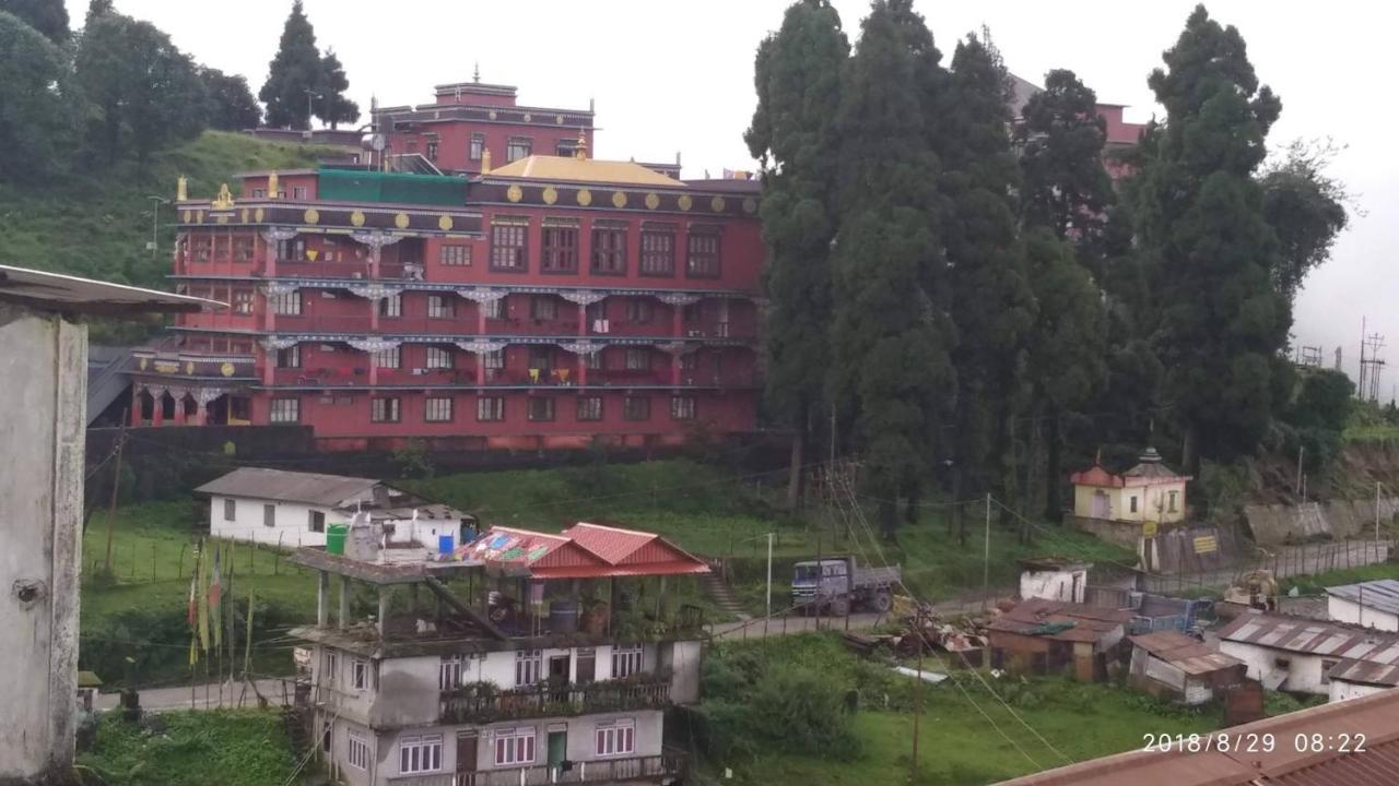 Tibet Homestay Rishop Extérieur photo
