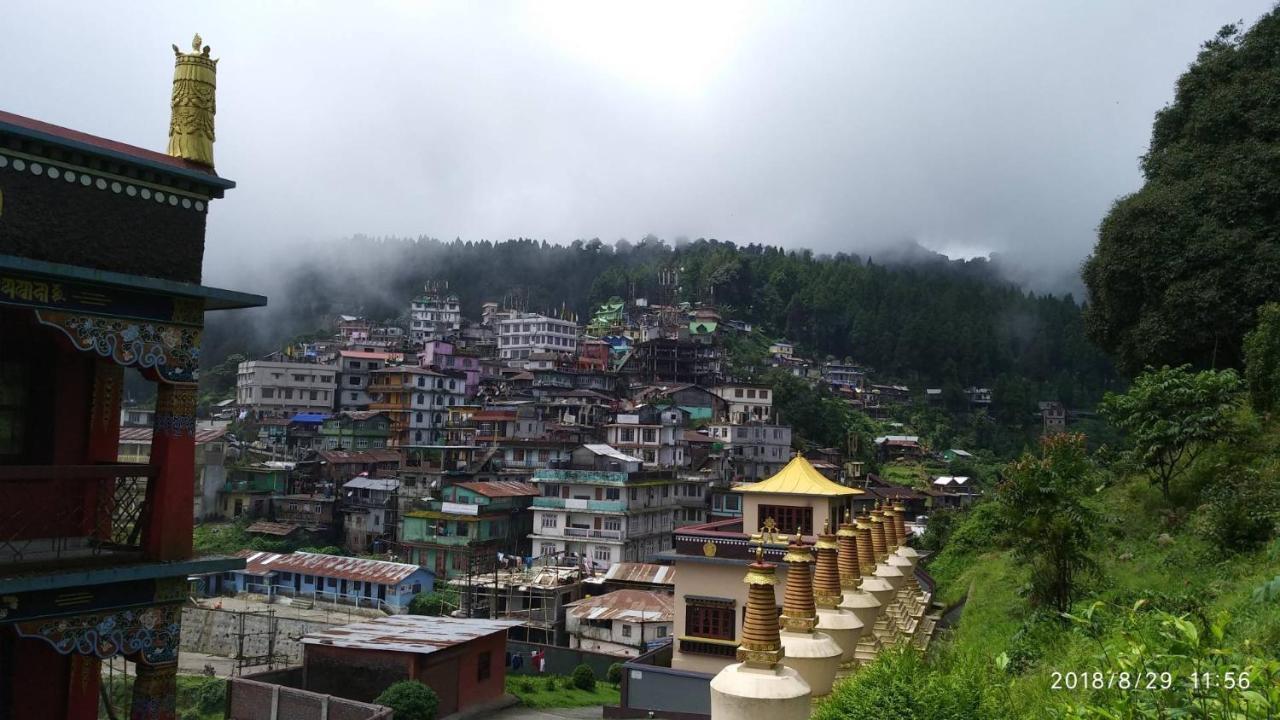Tibet Homestay Rishop Extérieur photo