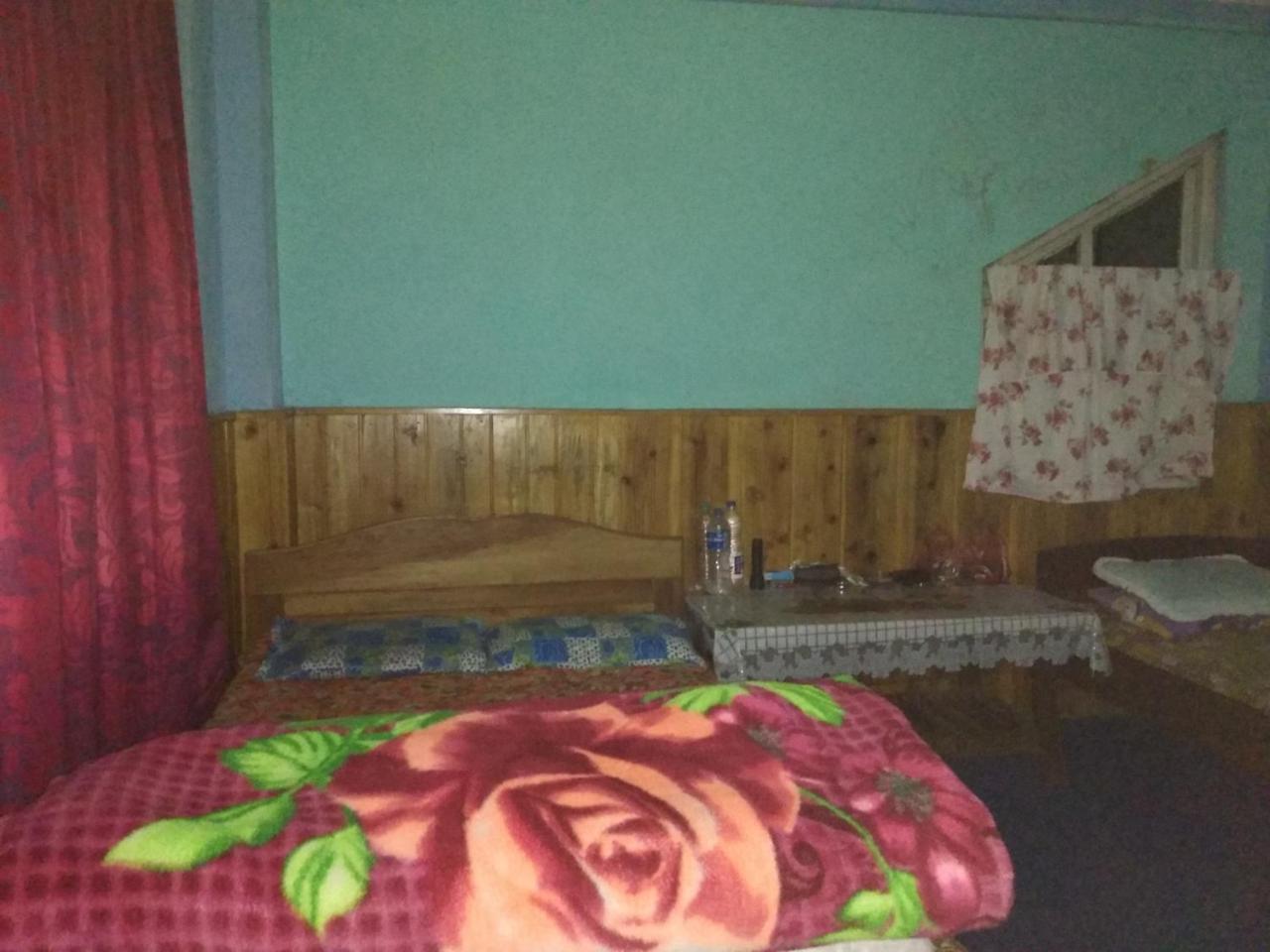 Tibet Homestay Rishop Extérieur photo
