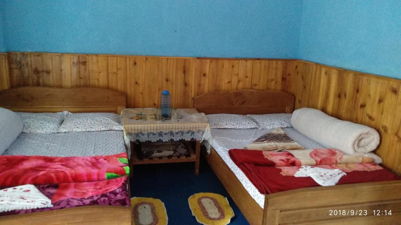 Tibet Homestay Rishop Extérieur photo