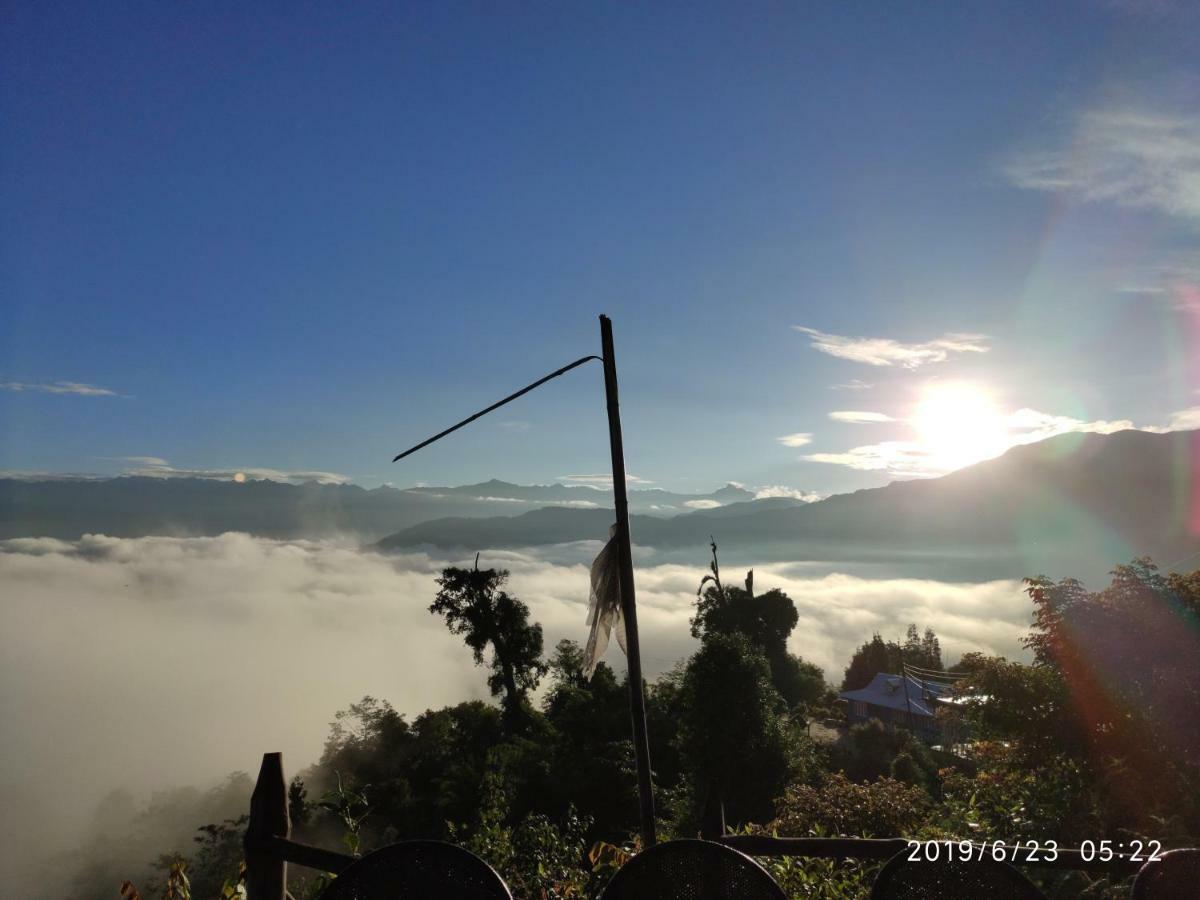 Tibet Homestay Rishop Extérieur photo