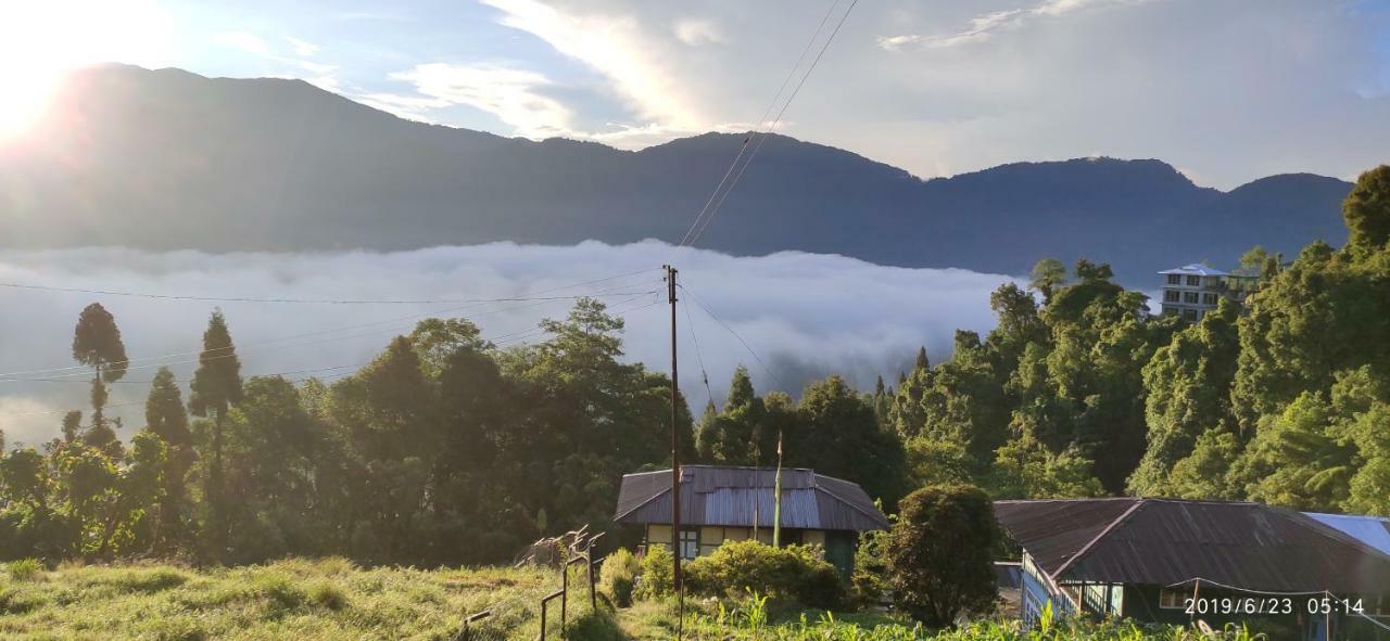 Tibet Homestay Rishop Extérieur photo
