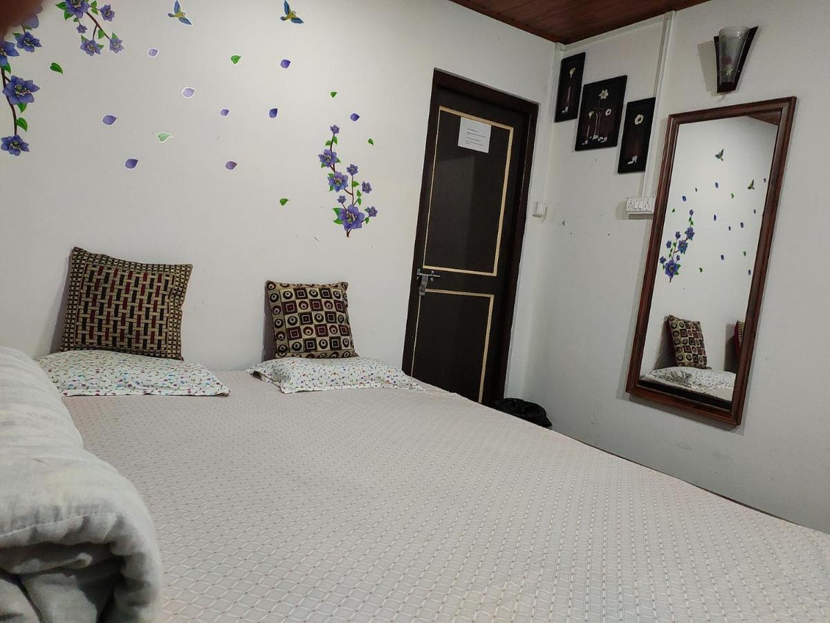 Tibet Homestay Rishop Extérieur photo
