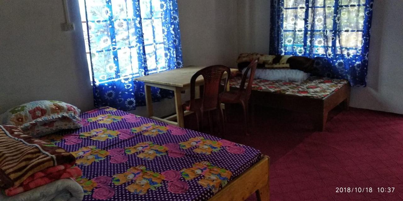 Tibet Homestay Rishop Extérieur photo